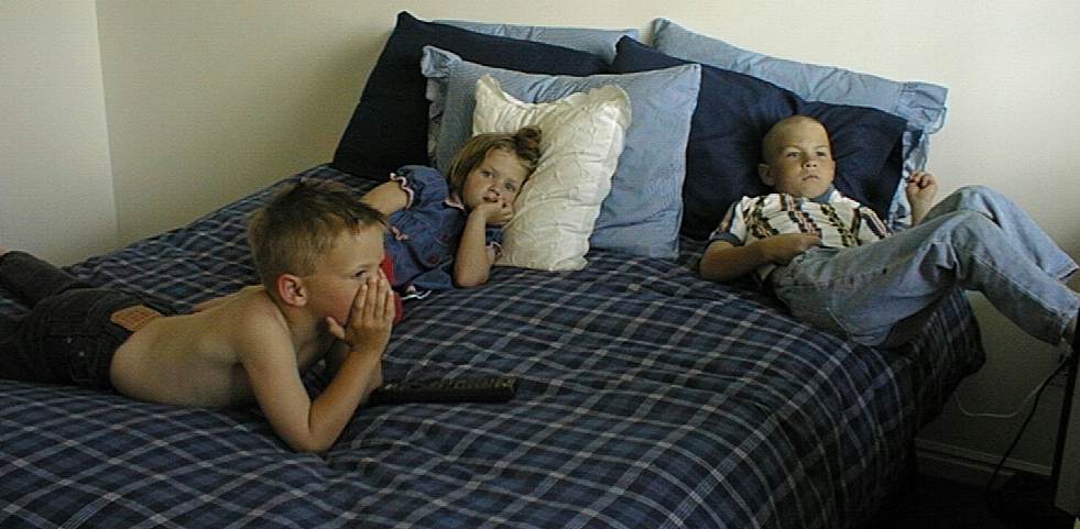 TrevorAudreyAndDalhin.jpg (61798 bytes)