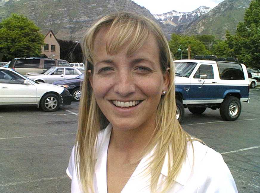 Kristin.jpg (65804 bytes)